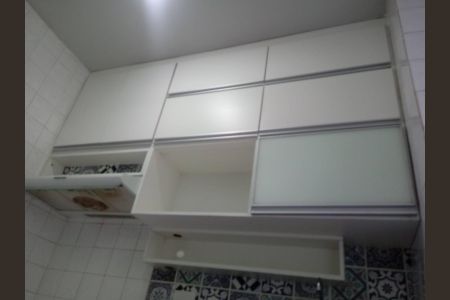 Apartamento à venda com 55m², 2 quartos e 1 vaga Apartamento à venda com 55m², 2 quartos e 1 vagaCozinha
