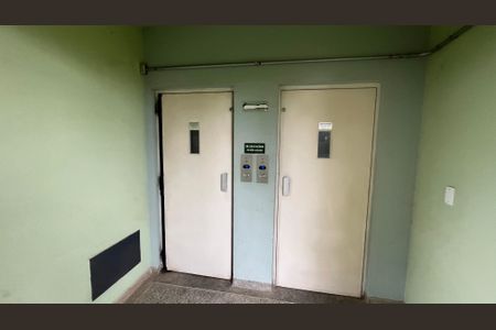 Apartamento à venda com 28m², 1 quarto e sem vagaÁrea comum