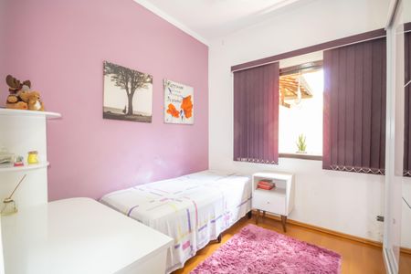 Casa à venda com 377m², 3 quartos e 5 vagasQuarto 2