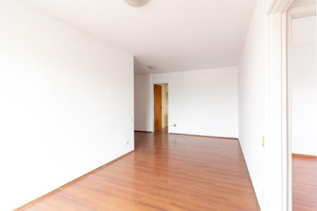 Apartamento à venda com 69m², 2 quartos e 1 vaga Apartamento à venda com 69m², 2 quartos e 1 vagaSala