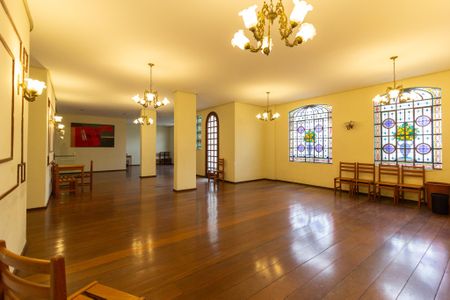 Apartamento à venda com 69m², 2 quartos e 1 vaga Apartamento à venda com 69m², 2 quartos e 1 vagaÁrea comum - Salão de festas