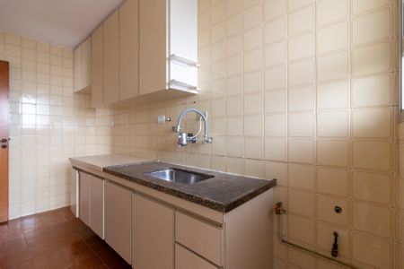 Apartamento à venda com 69m², 2 quartos e 1 vaga Apartamento à venda com 69m², 2 quartos e 1 vagaCozinha