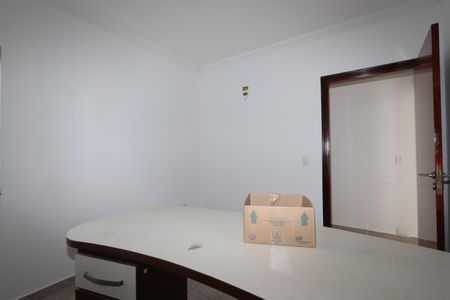 Casa para alugar com 320m², 4 quartos e 10 vagasEscritório