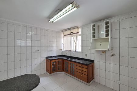 Casa para alugar com 126m², 3 quartos e 2 vagasCozinha - Armários