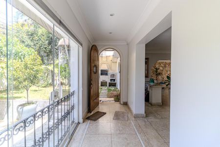 Casa à venda com 280m², 3 quartos e 4 vagas Casa à venda com 280m², 3 quartos e 4 vagasEntrada