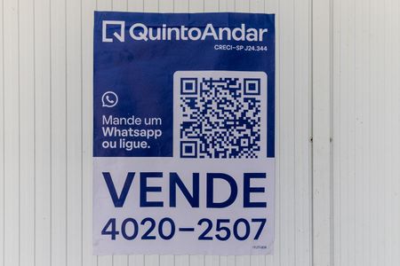 Casa à venda com 280m², 3 quartos e 4 vagas Casa à venda com 280m², 3 quartos e 4 vagasPlaquinha