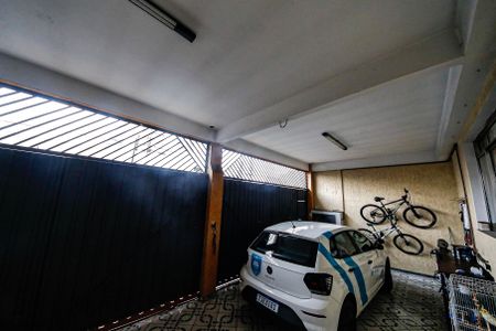 Casa à venda com 168m², 3 quartos e 3 vagasGaragem