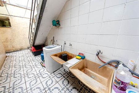 Casa à venda com 168m², 3 quartos e 3 vagasÁrea de Serviço 2