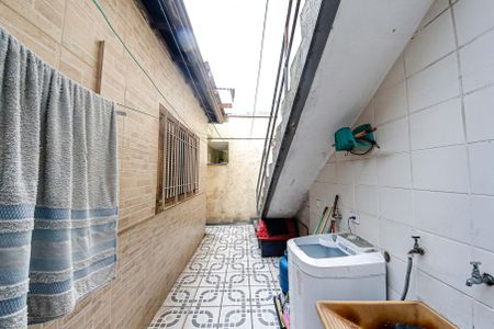Casa à venda com 168m², 3 quartos e 3 vagasÁrea de Serviço 2