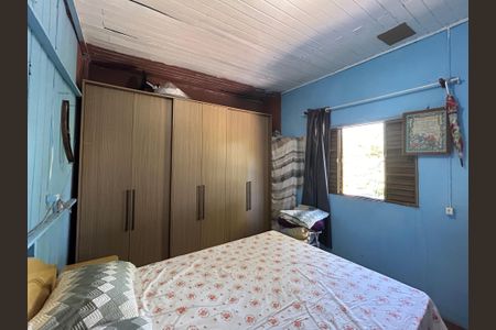 Casa à venda com 150m², 4 quartos e 3 vagas Casa à venda com 150m², 4 quartos e 3 vagasQuarto 2