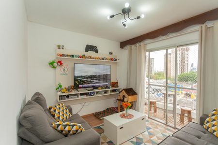 Sala de apartamento à venda com 3 quartos, 67m² em Santo Amaro, São Paulo