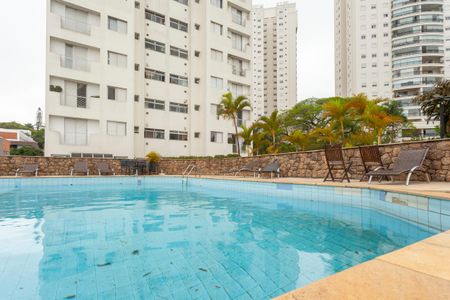 Apartamento à venda com 67m², 3 quartos e 1 vagaÁrea comum - Piscina
