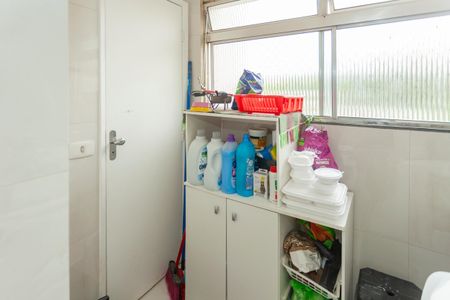 Apartamento à venda com 67m², 3 quartos e 1 vagaÁrea de Serviço