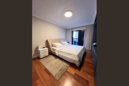 Apartamento à venda com 250m², 4 quartos e 4 vagas Apartamento à venda com 250m², 4 quartos e 4 vagasFoto 32