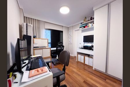Apartamento à venda com 250m², 4 quartos e 4 vagas Apartamento à venda com 250m², 4 quartos e 4 vagasFoto 47