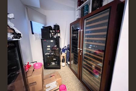 Apartamento à venda com 250m², 4 quartos e 4 vagas Apartamento à venda com 250m², 4 quartos e 4 vagasFoto 51