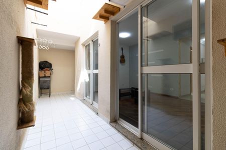 Casa de condomínio à venda com 181m², 3 quartos e 2 vagasVaranda Sala