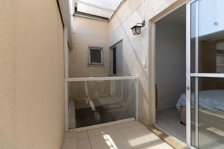 Casa de condomínio à venda com 181m², 3 quartos e 2 vagasVaranda do Quarto 2