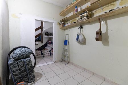 Casa de condomínio à venda com 181m², 3 quartos e 2 vagasQuarto de Serviço