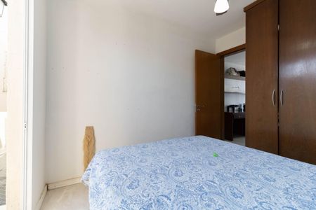 Casa de condomínio à venda com 181m², 3 quartos e 2 vagasQuarto 2