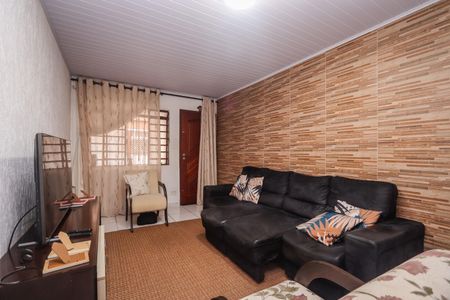 Sala de casa à venda com 3 quartos, 166m² em Jardim Maria Duarte, São Paulo