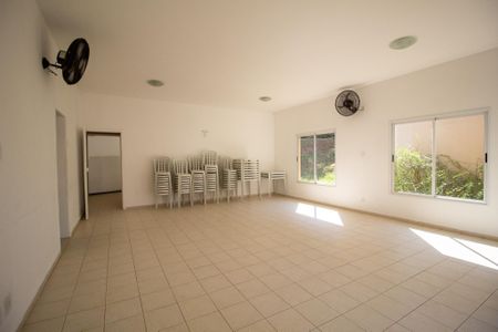 Apartamento para alugar com 50m², 2 quartos e 1 vagaÁrea comum - Salão de festas