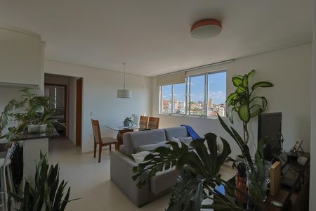 Apartamento à venda com 175m², 3 quartos e 4 vagas Apartamento à venda com 175m², 3 quartos e 4 vagasSala