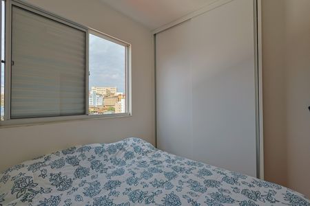 Apartamento à venda com 175m², 3 quartos e 4 vagas Apartamento à venda com 175m², 3 quartos e 4 vagasQuarto 2