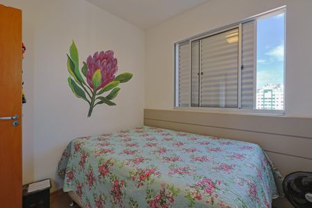 Apartamento à venda com 175m², 3 quartos e 4 vagas Apartamento à venda com 175m², 3 quartos e 4 vagasSuíte