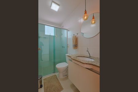 Apartamento à venda com 175m², 3 quartos e 4 vagas Apartamento à venda com 175m², 3 quartos e 4 vagasBanheiro Social