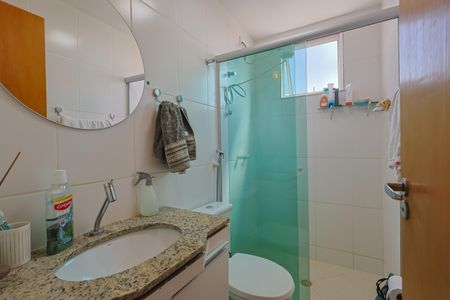 Apartamento à venda com 175m², 3 quartos e 4 vagas Apartamento à venda com 175m², 3 quartos e 4 vagasBanheiro Social
