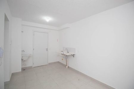 Apartamento para alugar com 32m², 2 quartos e sem vaga Apartamento para alugar com 32m², 2 quartos e sem vagaSala/Cozinha