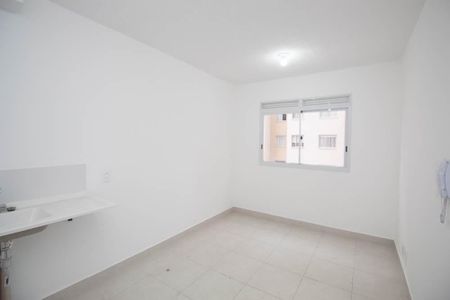Apartamento para alugar com 32m², 2 quartos e sem vaga Apartamento para alugar com 32m², 2 quartos e sem vagaSala/Cozinha