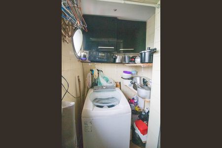 Apartamento à venda com 52m², 2 quartos e 1 vaga Apartamento à venda com 52m², 2 quartos e 1 vagaÁrea de Serviço