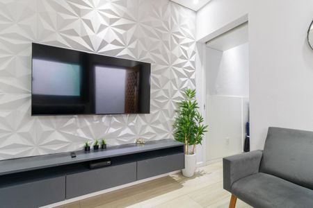 Casa à venda com 130m², 2 quartos e 2 vagasSala