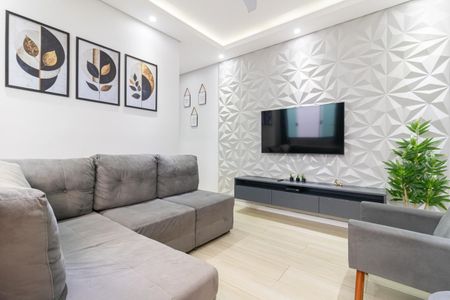 Casa à venda com 130m², 2 quartos e 2 vagasSala