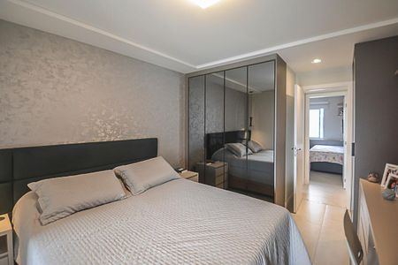 Apartamento à venda com 91m², 2 quartos e 2 vagasSuíte