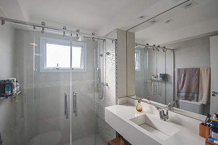 Apartamento à venda com 91m², 2 quartos e 2 vagasBanheiro da Suíte