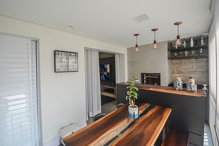 Apartamento à venda com 91m², 2 quartos e 2 vagasVaranda da Sala