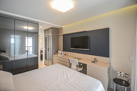 Apartamento à venda com 91m², 2 quartos e 2 vagasSuíte