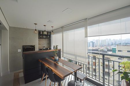 Apartamento à venda com 91m², 2 quartos e 2 vagasVaranda da Sala