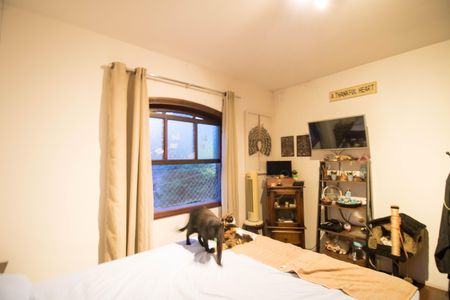 Casa à venda com 110m², 2 quartos e 2 vagas Casa à venda com 110m², 2 quartos e 2 vagasQuarto 2