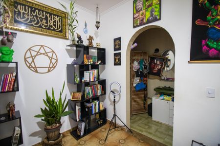 Casa à venda com 110m², 2 quartos e 2 vagas Casa à venda com 110m², 2 quartos e 2 vagasSuíte