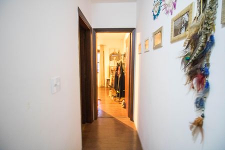 Corredor de casa à venda com 2 quartos, 110m² em Cidade Monções, São Paulo