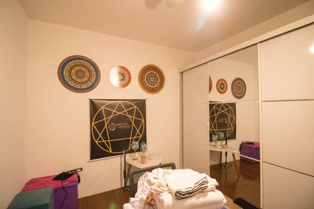 Casa à venda com 110m², 2 quartos e 2 vagas Casa à venda com 110m², 2 quartos e 2 vagasQuarto 1