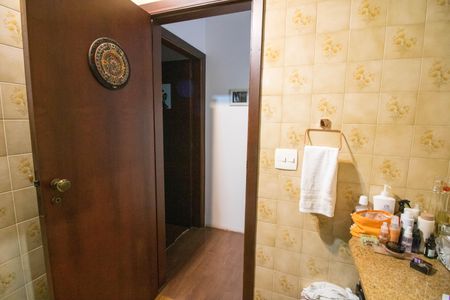 Casa à venda com 110m², 2 quartos e 2 vagas Casa à venda com 110m², 2 quartos e 2 vagasBanheiro Social