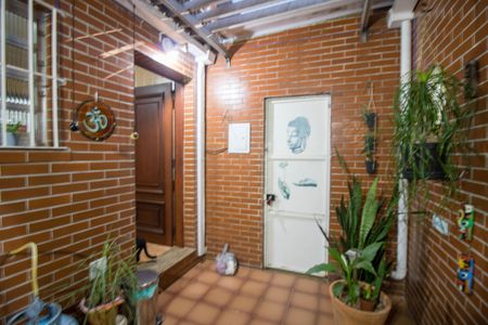 Casa à venda com 110m², 2 quartos e 2 vagas Casa à venda com 110m², 2 quartos e 2 vagasÁrea de Serviço