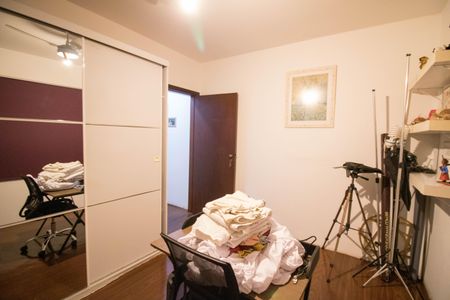 Casa à venda com 110m², 2 quartos e 2 vagas Casa à venda com 110m², 2 quartos e 2 vagasQuarto 1