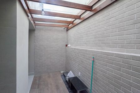 Casa à venda com 130m², 2 quartos e 1 vaga Casa à venda com 130m², 2 quartos e 1 vagaÁrea externa