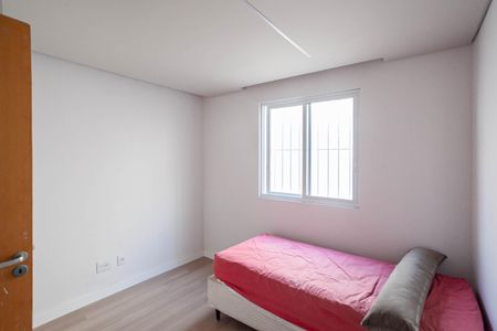 Casa à venda com 130m², 2 quartos e 1 vaga Casa à venda com 130m², 2 quartos e 1 vagaQuarto